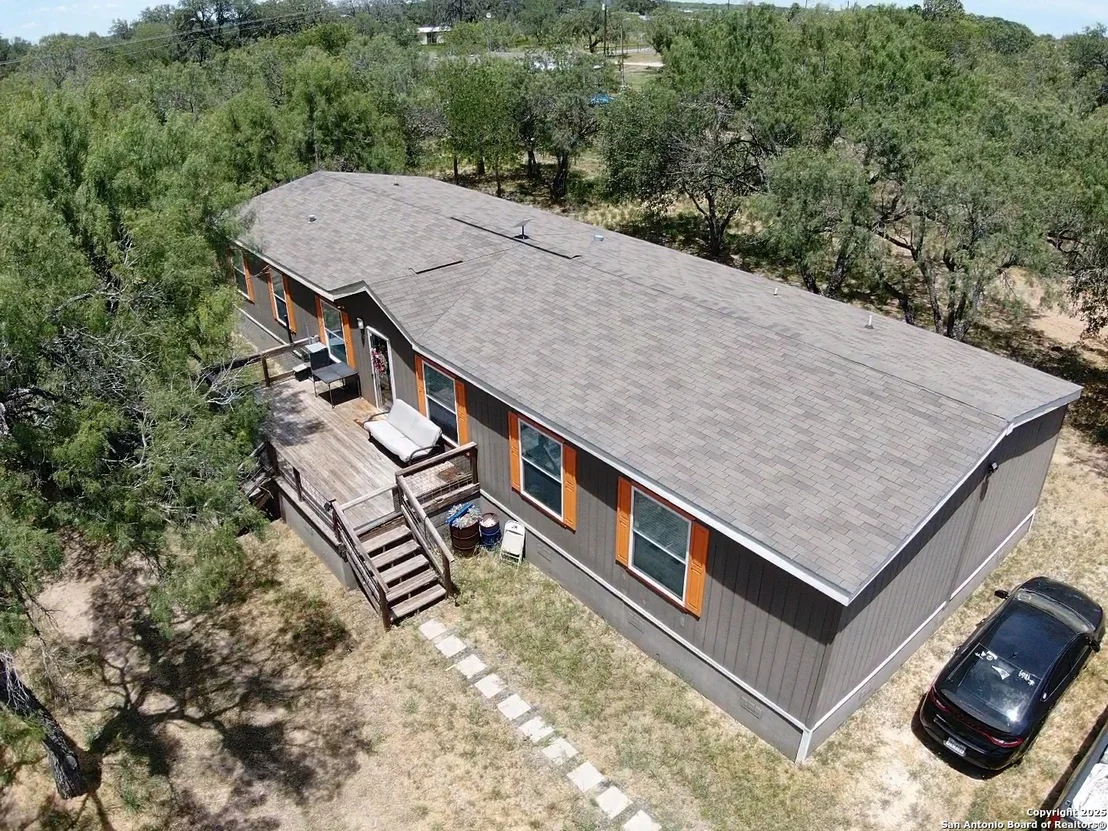 Photo of 1127 County Road 773