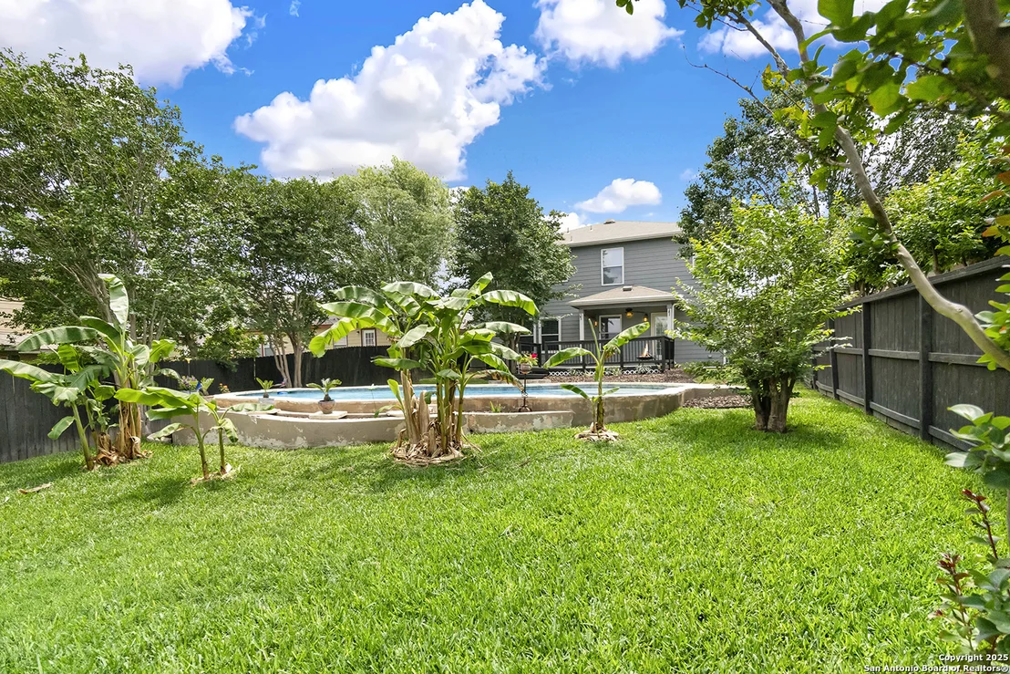 Photo of 121 Bay Willow