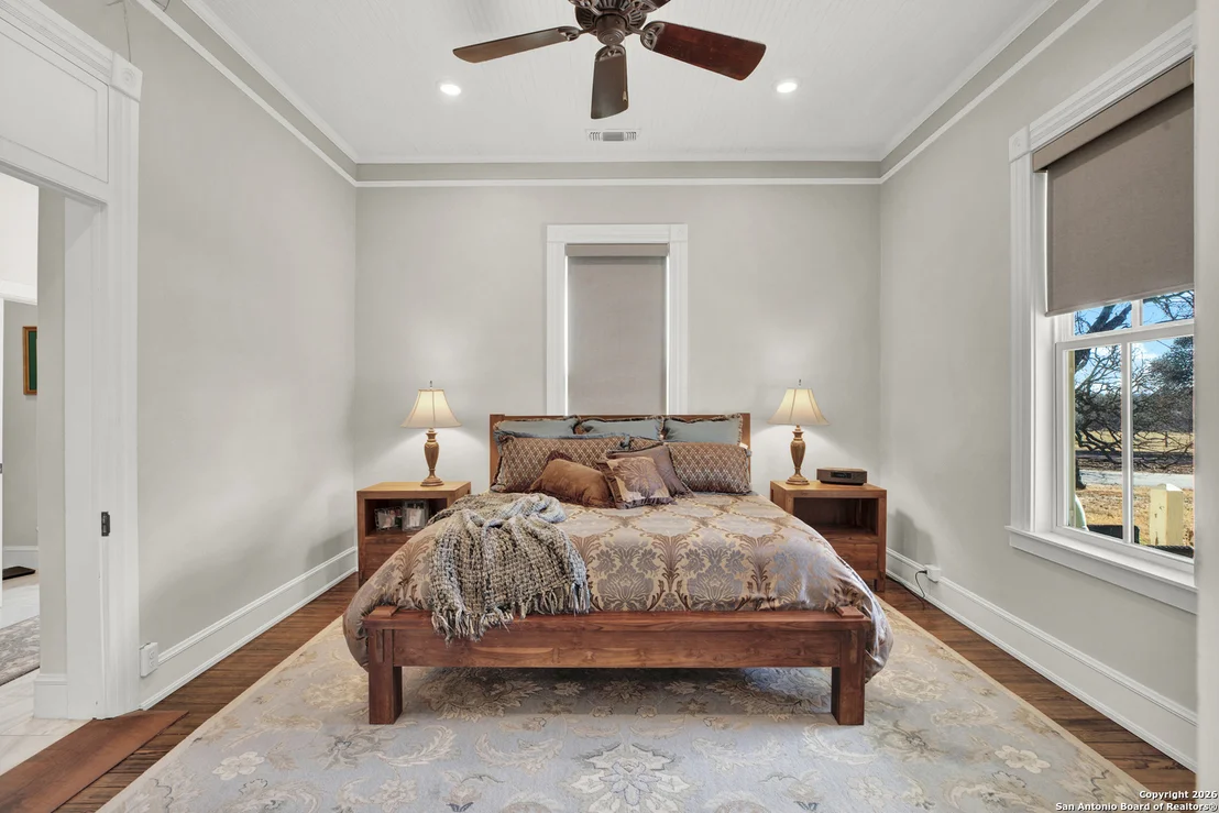 Photo of 308 Oakhaven Lane