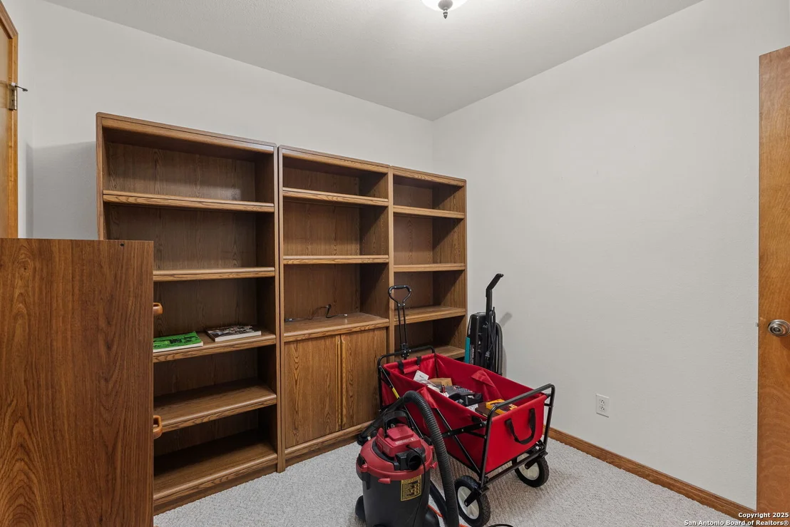 Photo of 1315 Walter Ellison