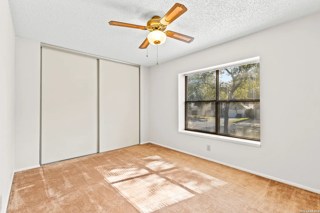 Photo of 7623 Cascade Oak