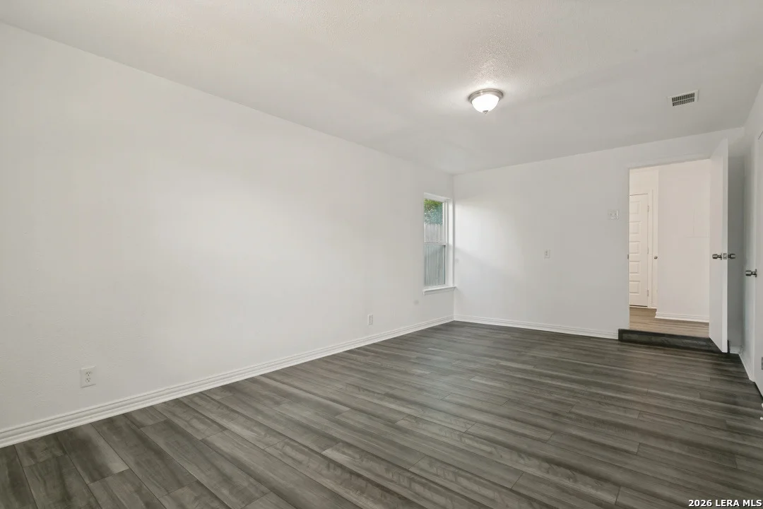 Photo of 451 Hialeah Ave