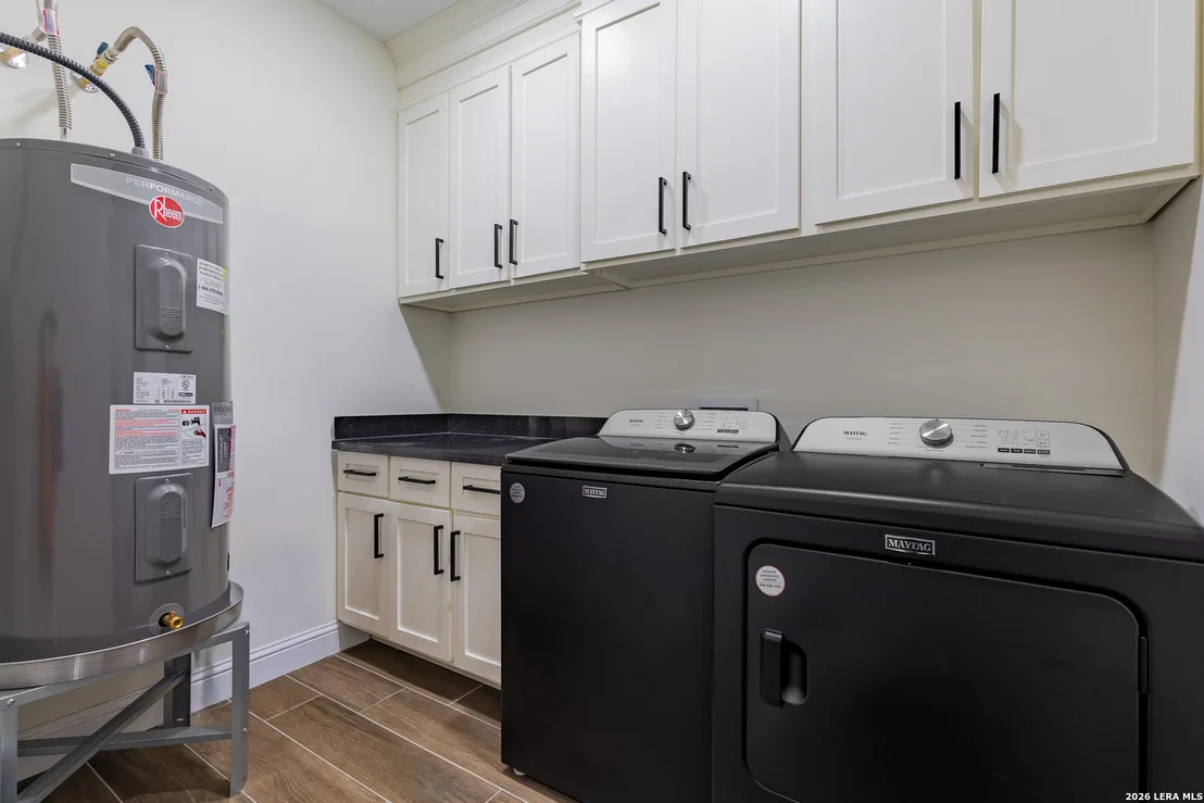 Photo of 709 Encinal Drive