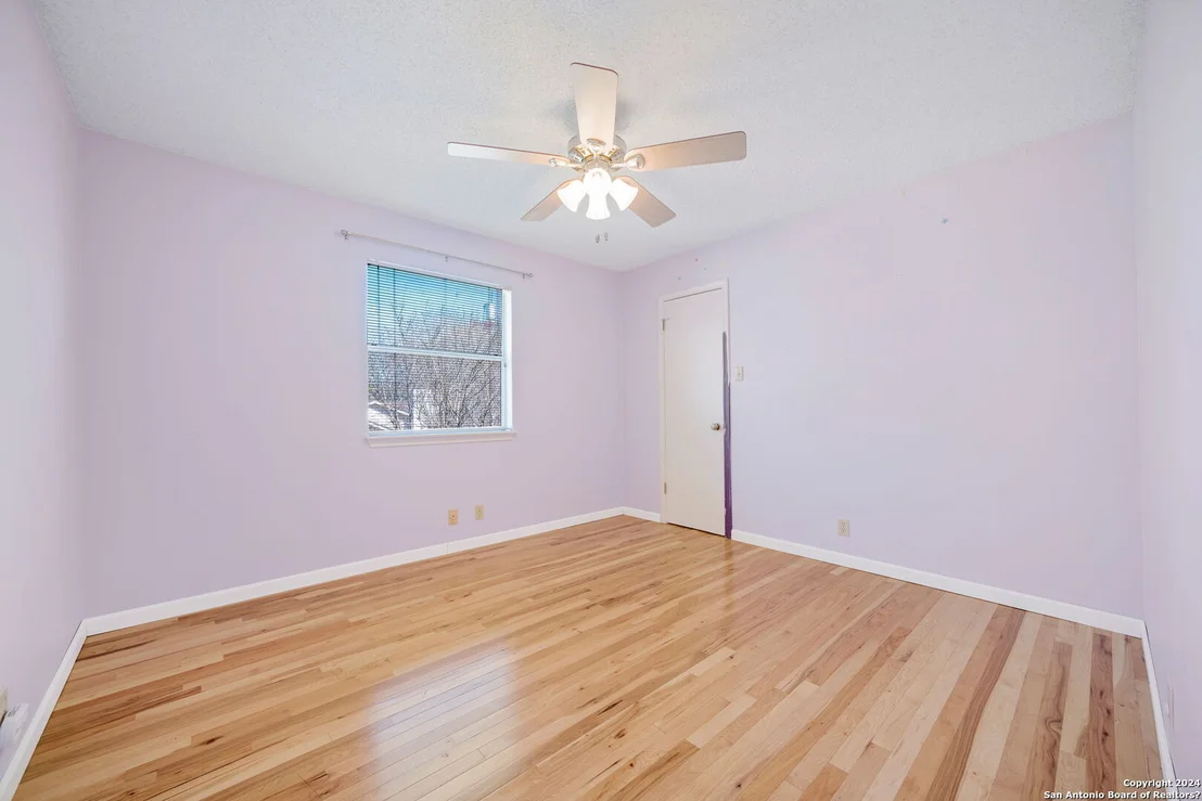 Photo of 14006 WOODSTREAM
