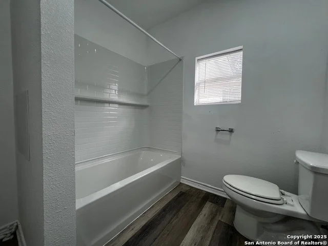 Photo of 308 W Coker