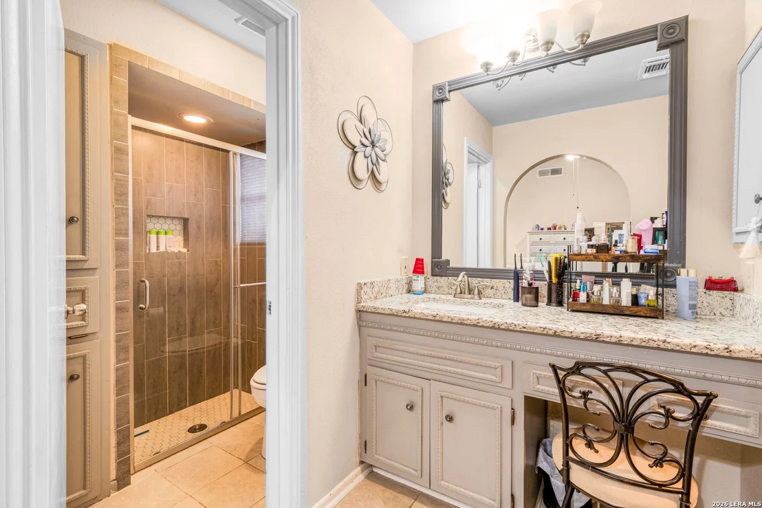 Photo of 1406 BUTTON LN