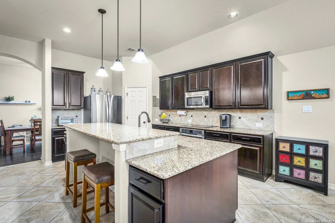 Photo of 824 Water Oak