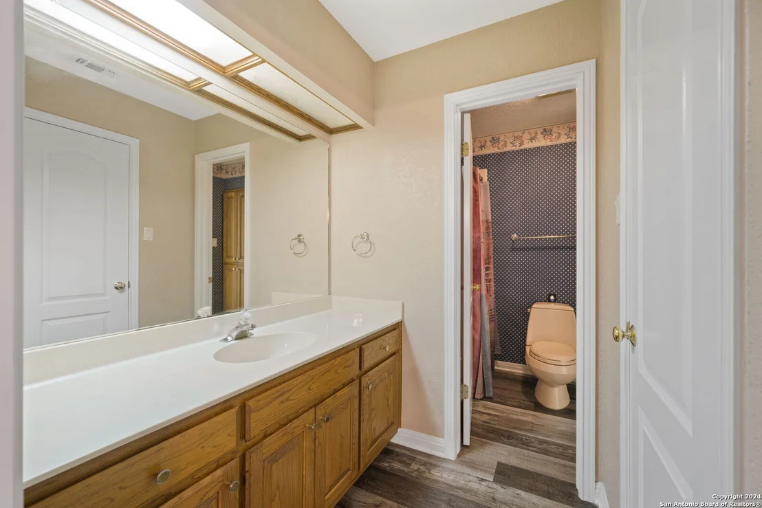 Photo of 15731 DEER CREST