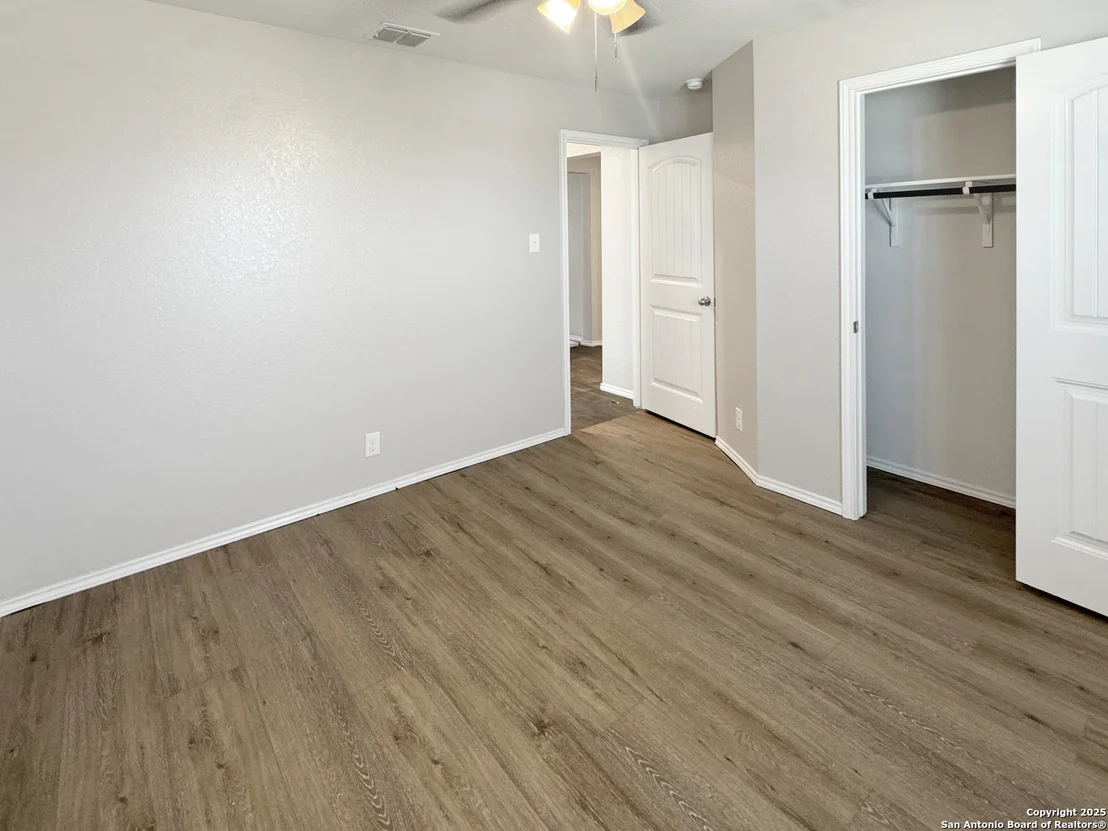 Photo of 8212 Rocky Pebble