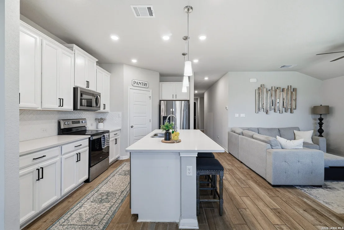 Photo of 3016 Toscana