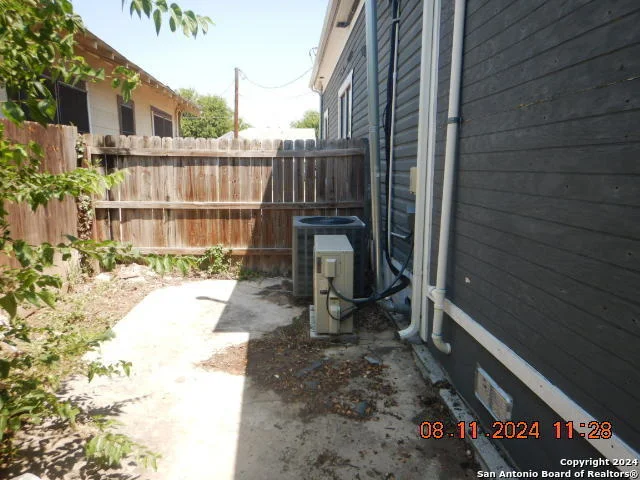 Photo of 416 DENVER BLVD