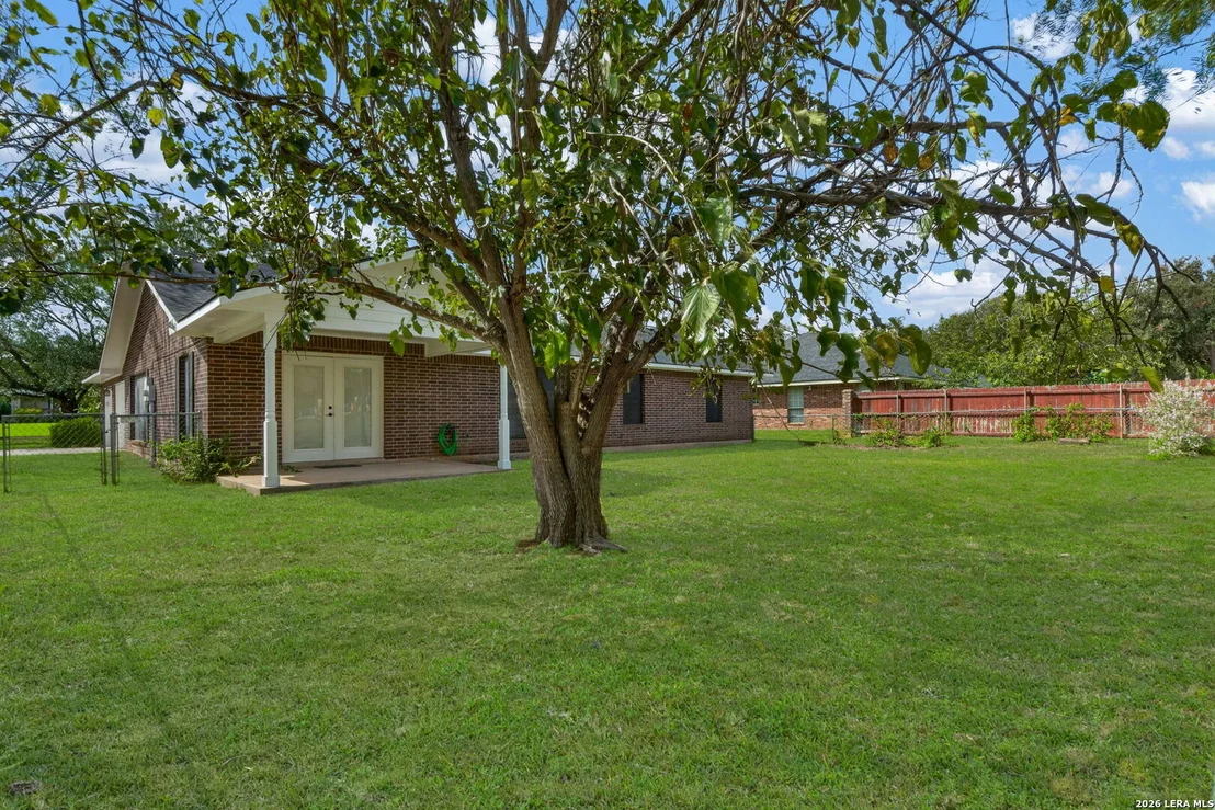 Photo of 1704 STRAIT LN