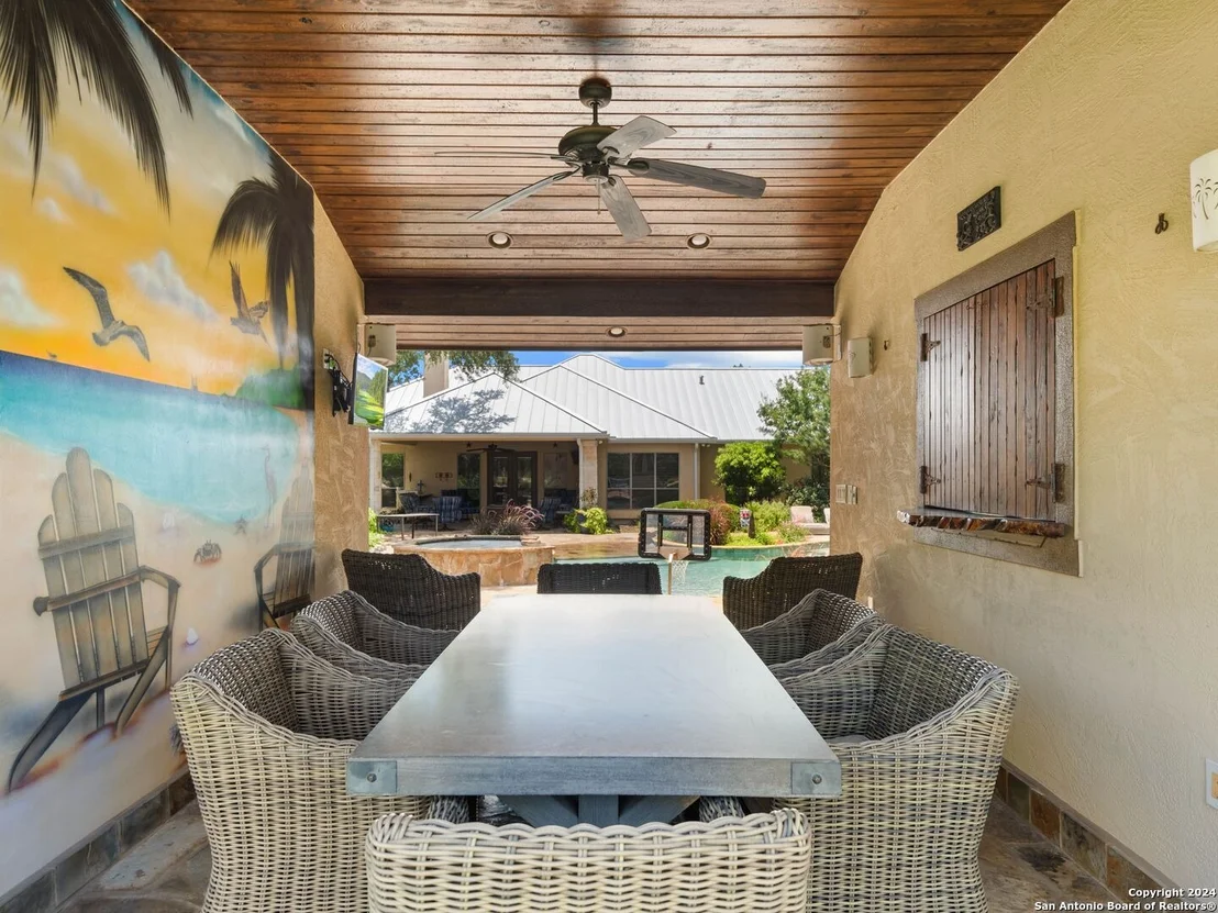 Photo of 676 Long Meadows