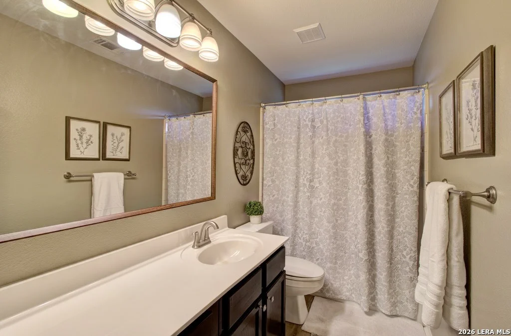 Photo of 2103 Shoreham