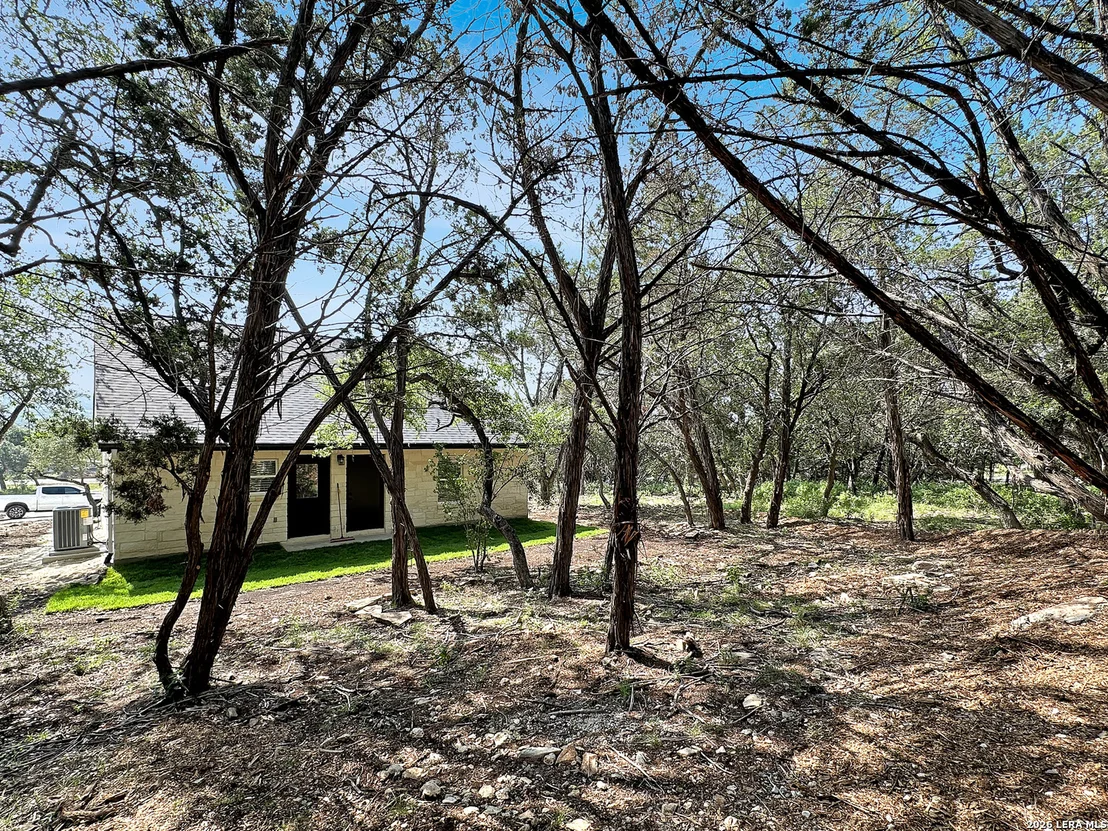 Photo of 197 SPRING MOUNTAIN DR