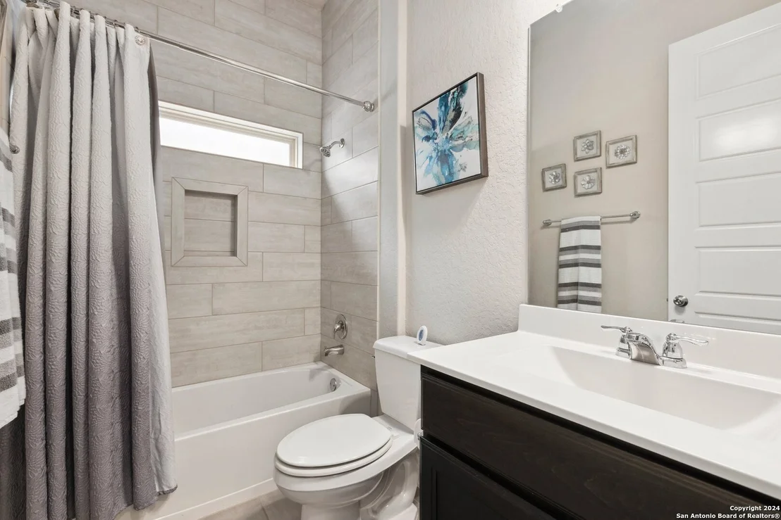 Photo of 27437 Camellia Trce