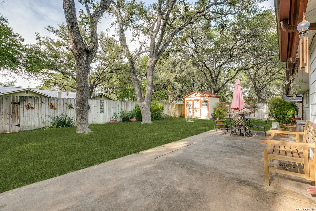 Photo of 5819 DEAN MARTIN ST