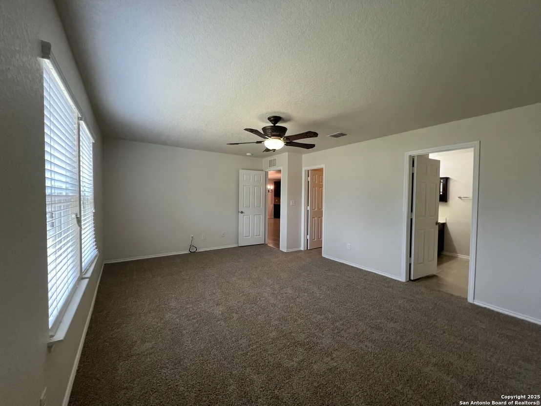 Photo of 170 Hidden Knoll