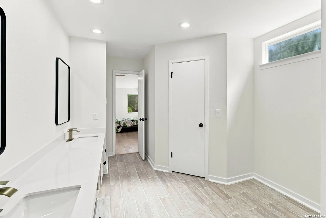 Photo of 10064 Spruce Ridge