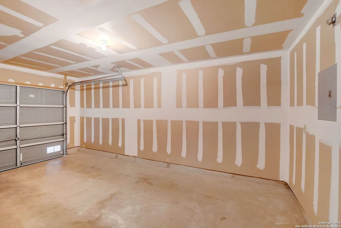 Photo of 6847 Evercrest