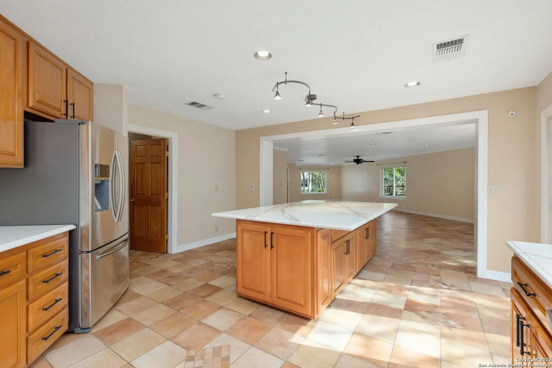Photo of 14128 Emerald Hill