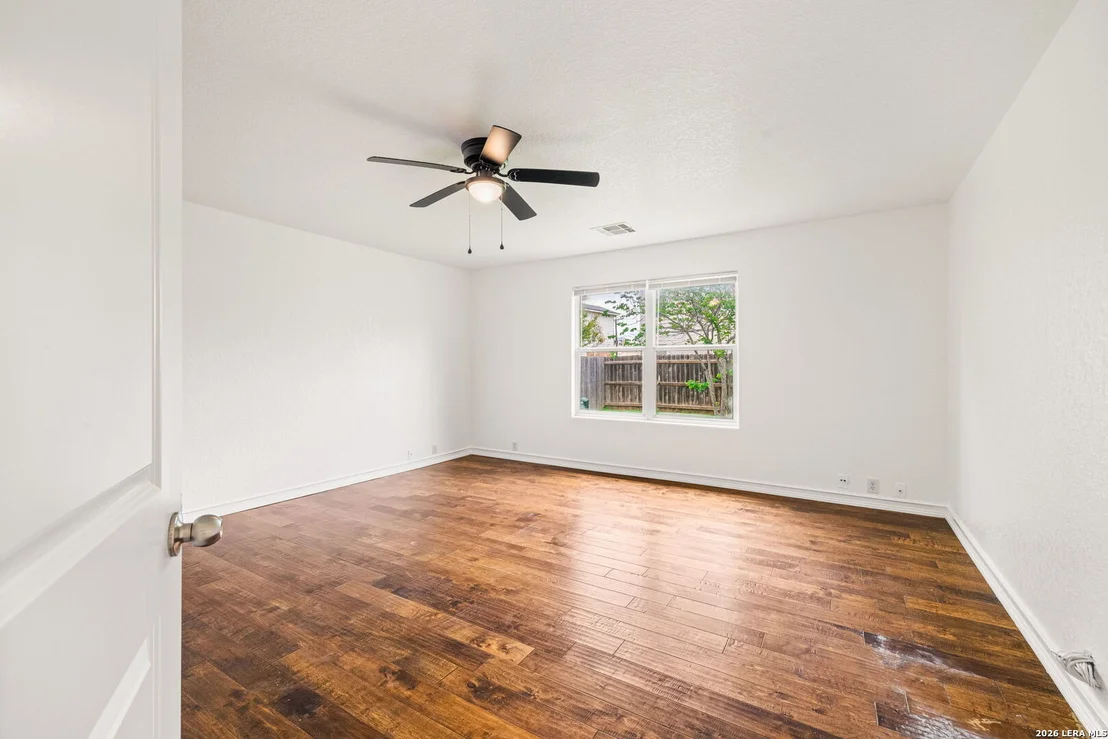 Photo of 9027 Timber Laurel