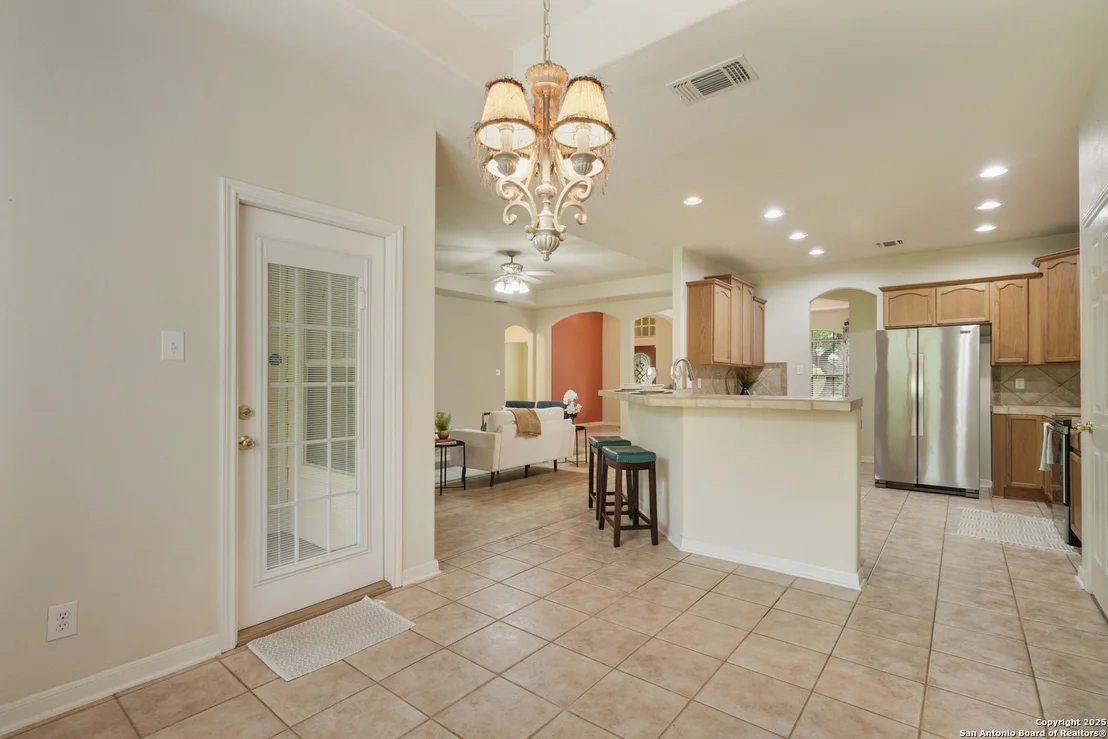 Photo of 9014 Shade Tree
