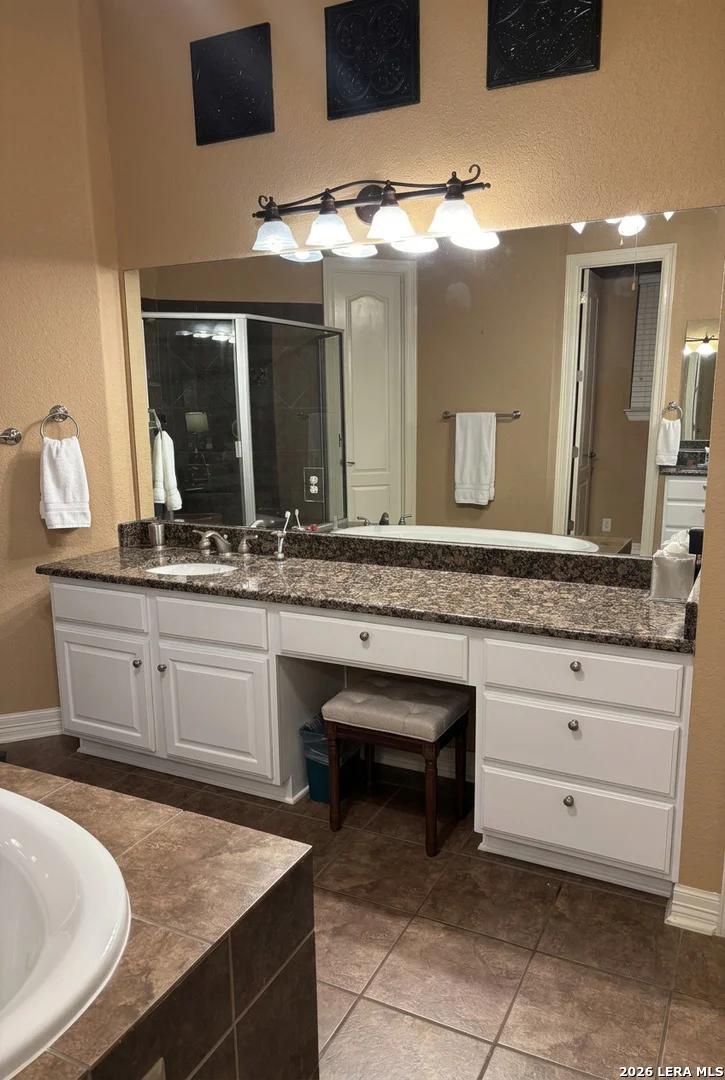Photo of 907 SABAL RDG