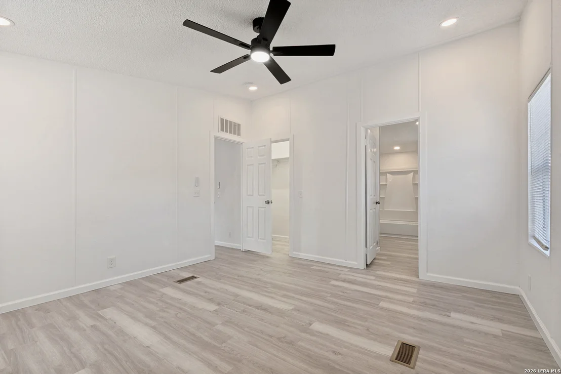 Photo of 5111 Savannah Woods