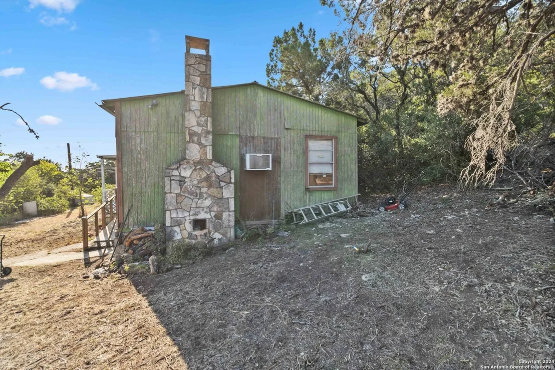 Photo of 18545 BANDERA RD