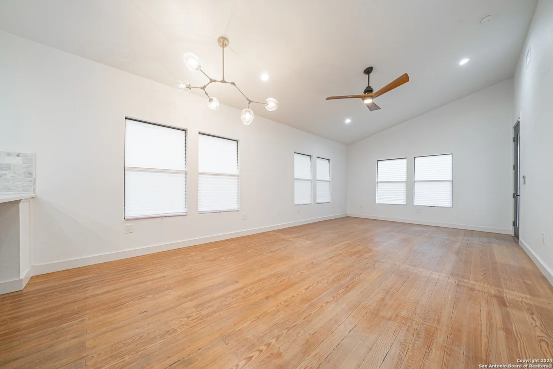 Photo of 216 BELMONT