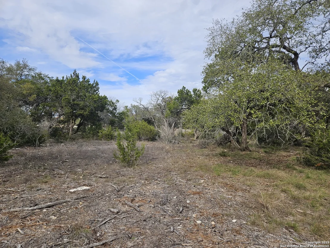 Photo of 5692 COMAL VISTA