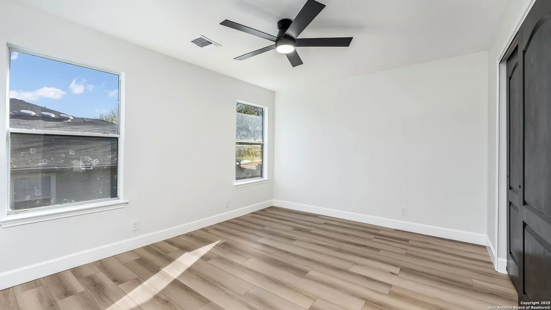 Photo of 606 San Augustine