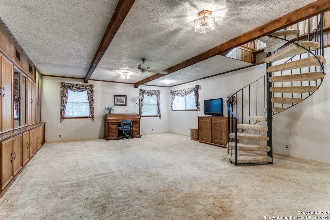 Photo of 3406 John Glenn