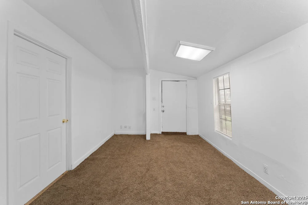 Photo of 373 Avenue I