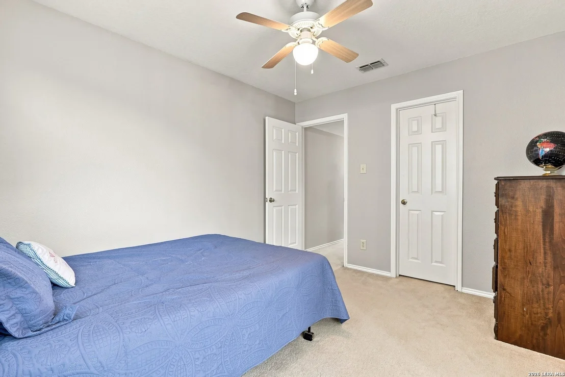 Photo of 15235 Spring Cor