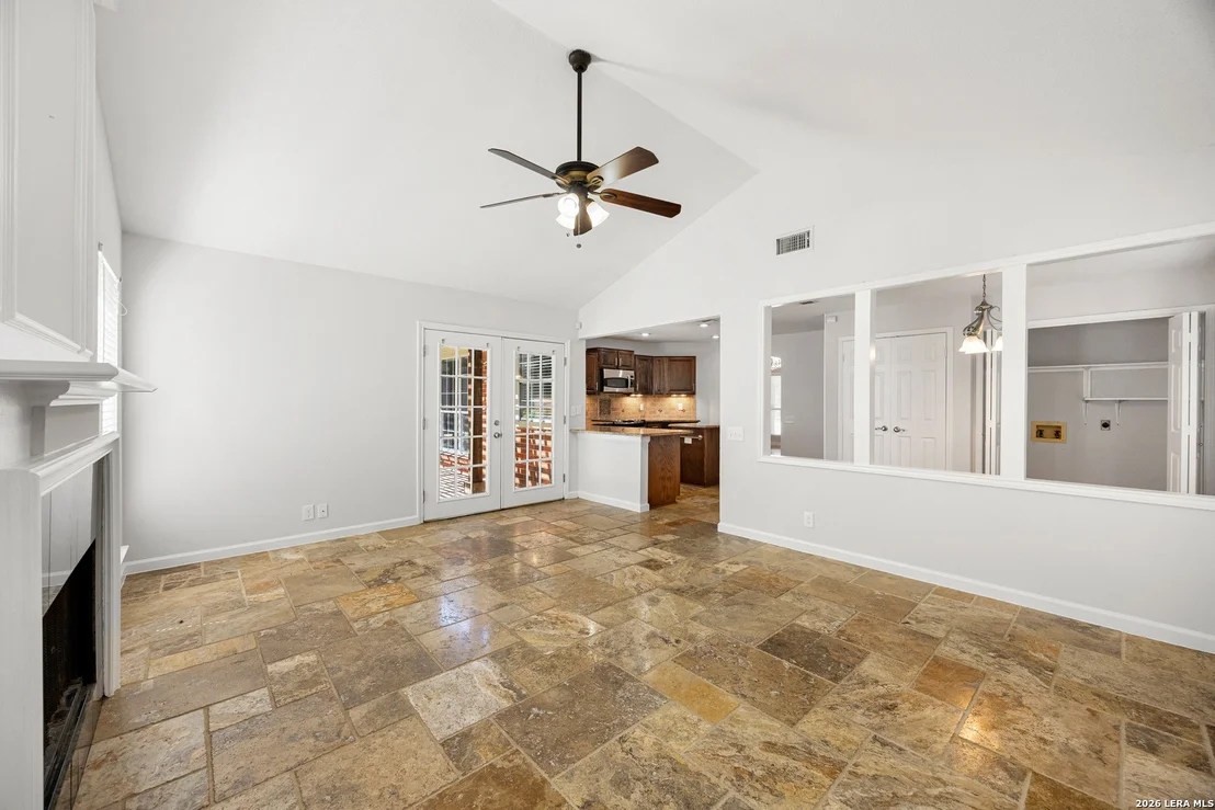 Photo of 25003 SUMMIT HOLW