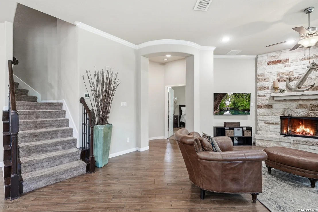 Photo of 21106 Capri Oaks