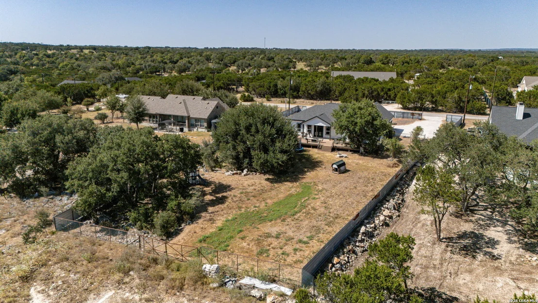 Photo of 335 SADDLE MOUNTAIN DR