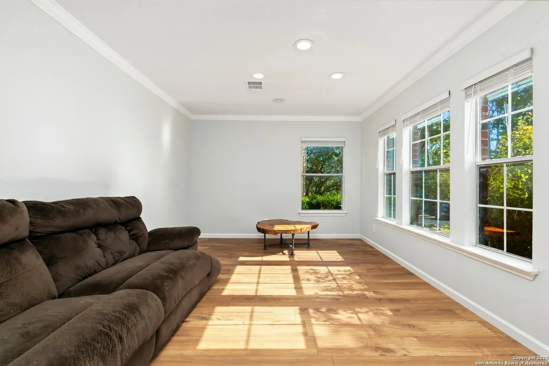 Photo of 1307 PECAN STA