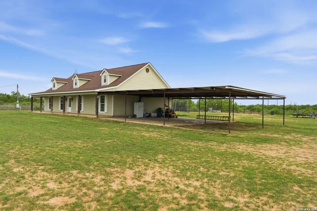 Photo of 1021 WELLS
