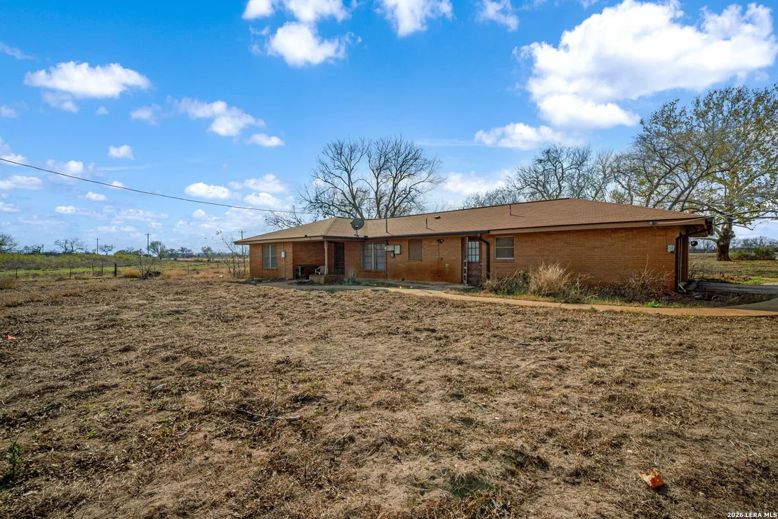 Photo of 7414 us highway 281