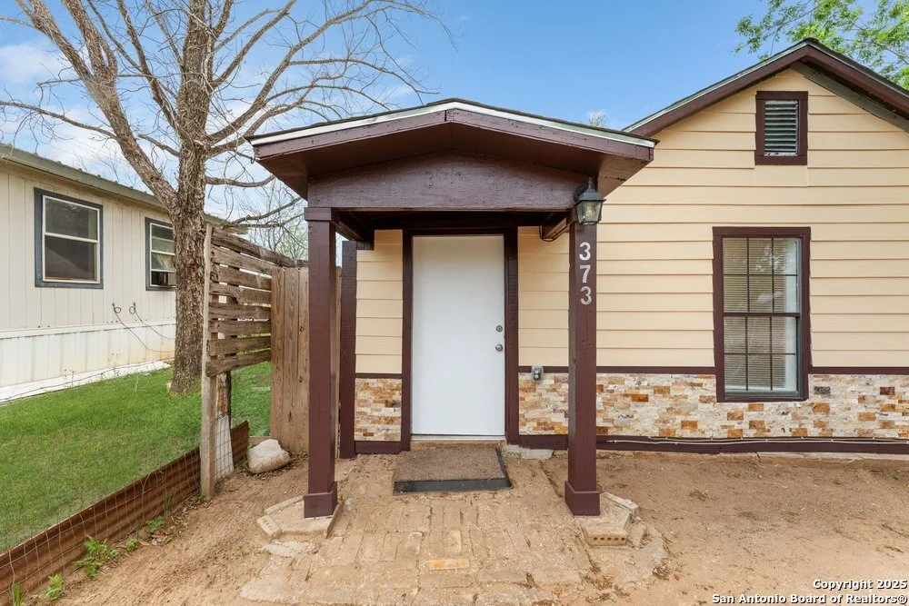 Photo of 373 Avenue I