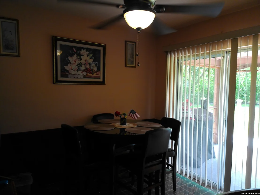 Photo of 5222 FOXCROSS DR