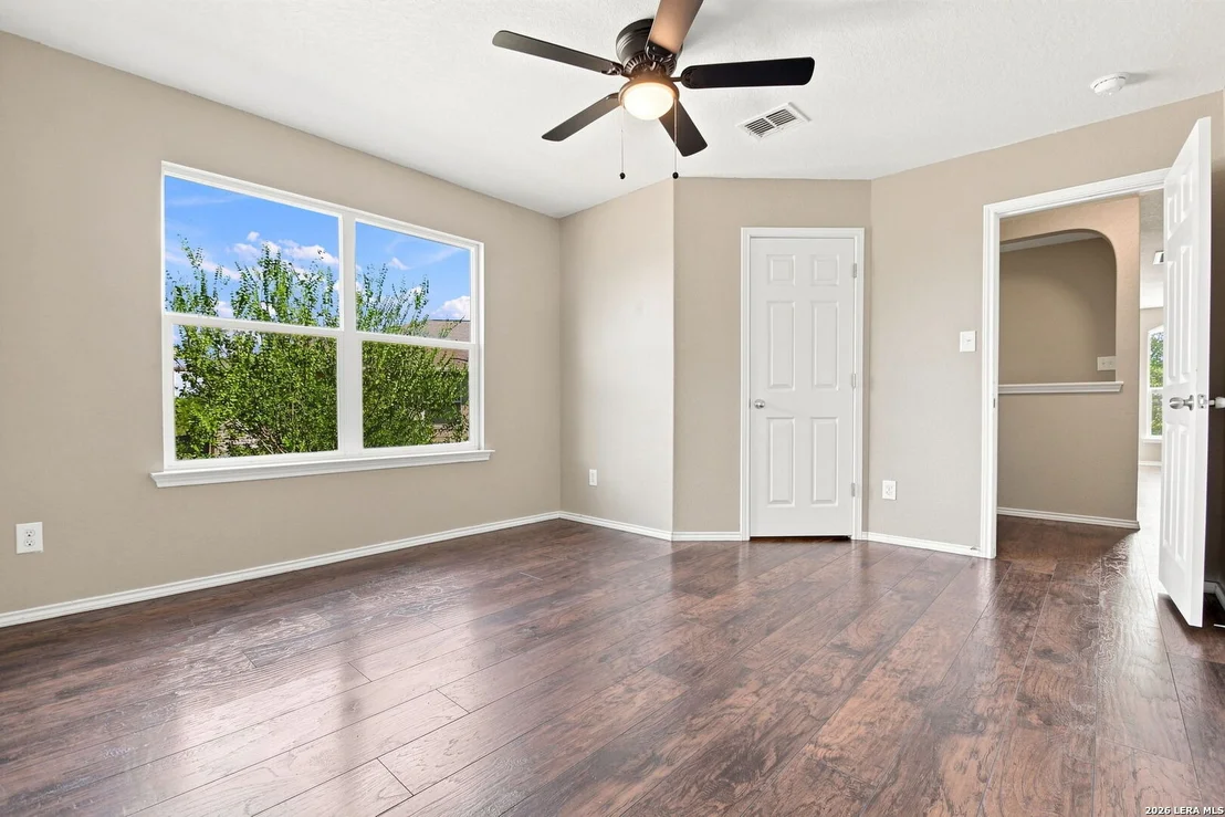 Photo of 283 Reeves Garden
