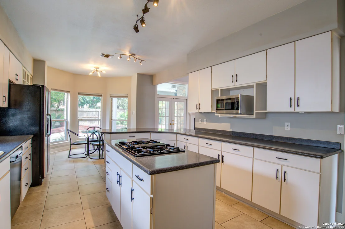Photo of 15622 Dawn Crest