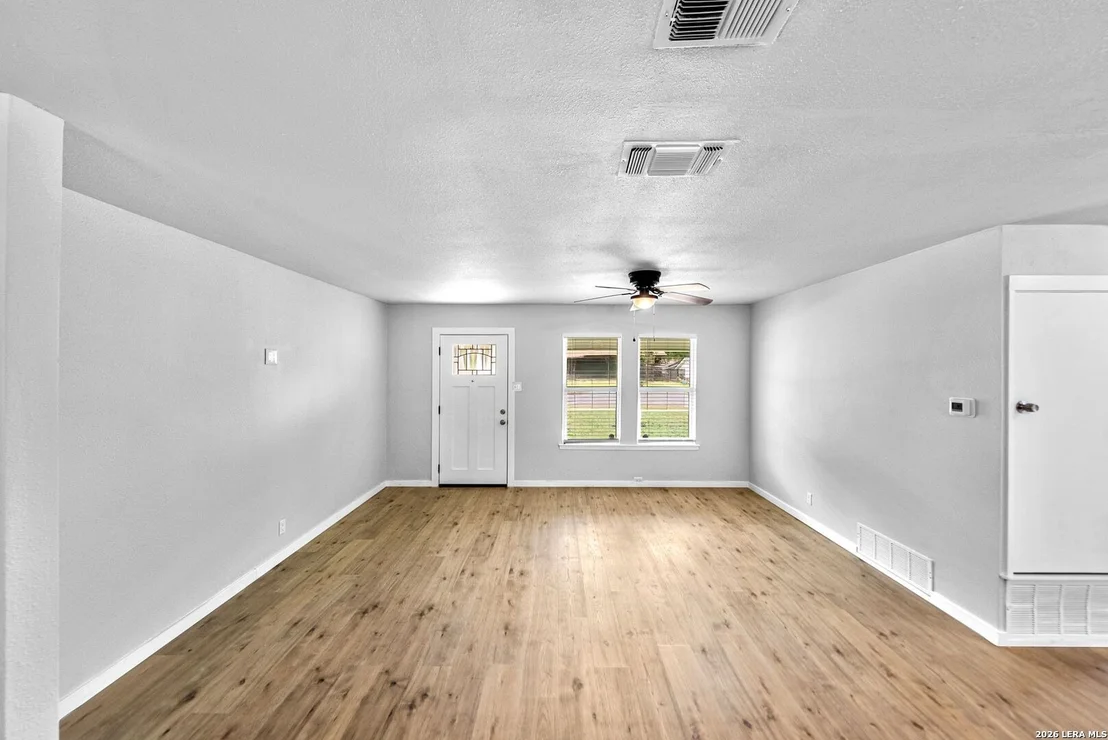 Photo of 3015 Dall Trl