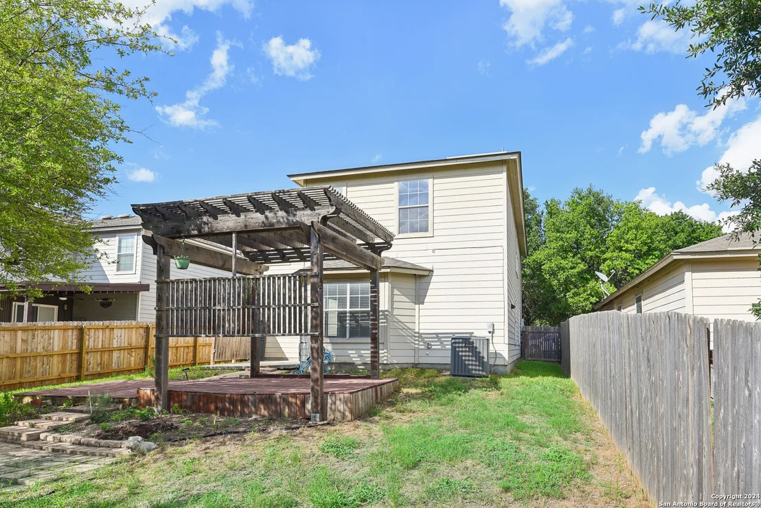Photo of 684 CHEROKEE BLVD