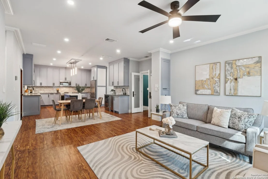 Photo of 3902 Creek Pt