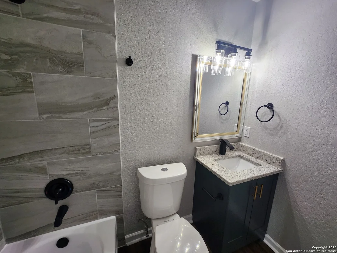 Photo of 5822 VALLEY FORGE AVE